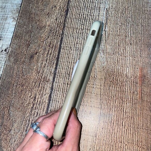 Kate Spade phone‎ cases,breezy floral, iPhone XS Max - Picture 7 of 10